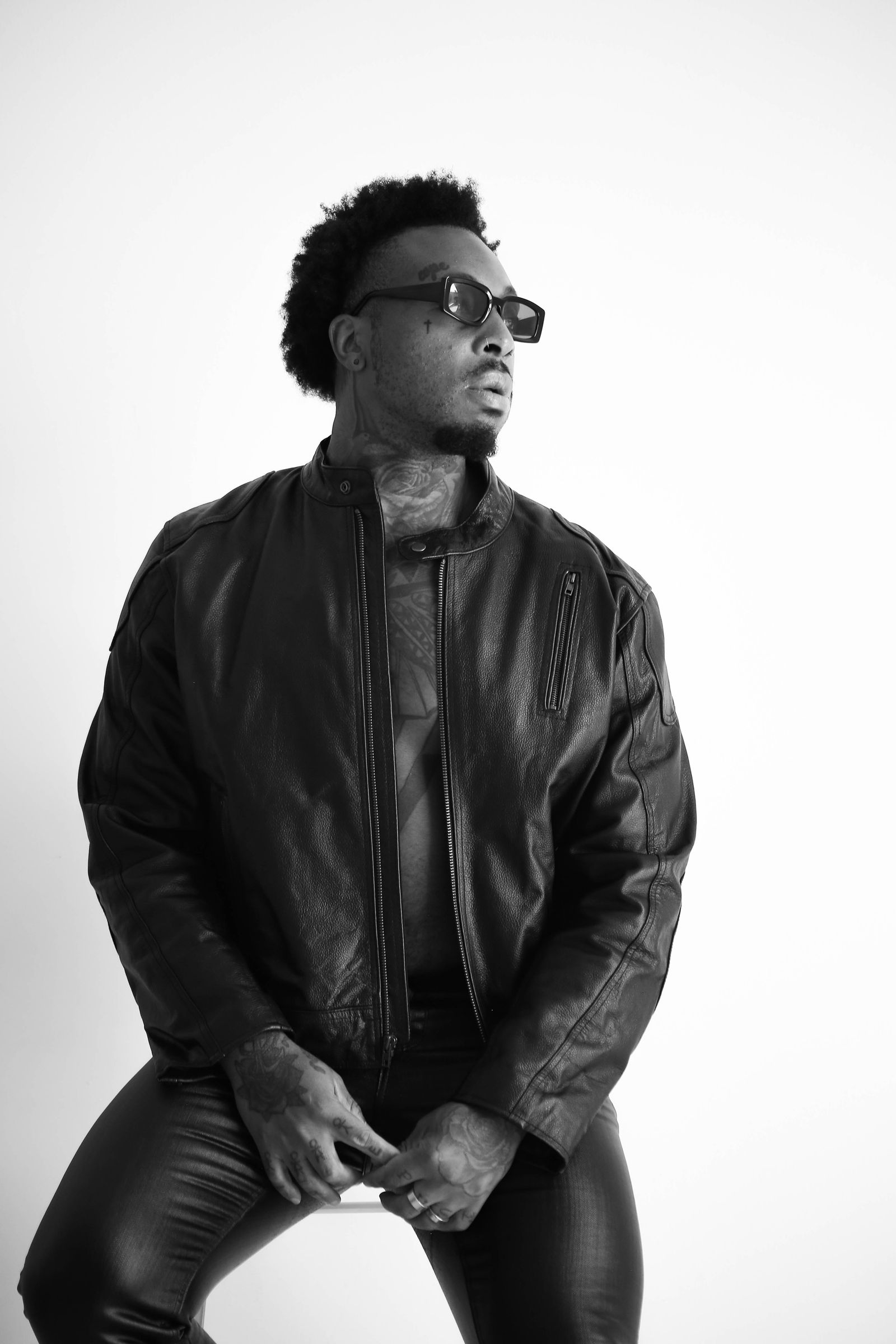 Portrait of singer-songwriter Obii discussing music, creativity, identity and personal healing.