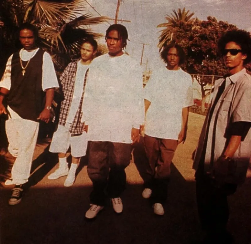 Vintage photo of Bone Thugs-N-Harmony posing together during the 1990s.